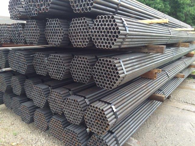 pipe for continuous fence, Steel pipe in Columbia MO,  steel fence pipe, steel fending, continuous fence, Horse fencing, cattle fencing, wild game fencing,bare steel pipe, carbon steel pipe, fence pipe for sale, gates and panels, steel pipe by the truckload, steel pipe retailer, steel pipe for cattle fence, cheap steel pipe for sale, galvanized tubing for sale to the public, round fence pipe, metal pipe, steel pipe in St Louis, steel pipe for bull gates, cheap steel pipe, 1.66 steel pipe, 1-1/4